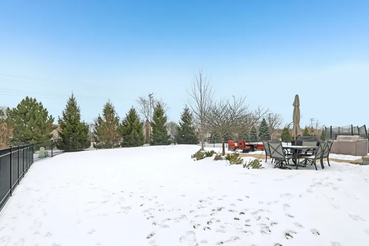 780