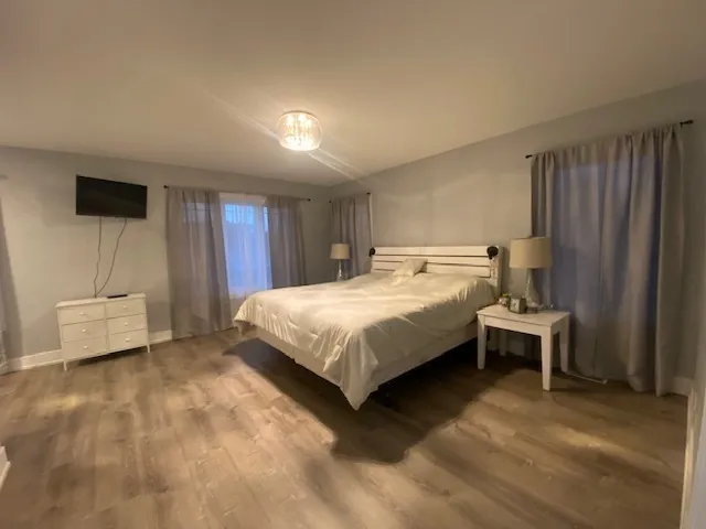 780