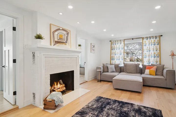 780