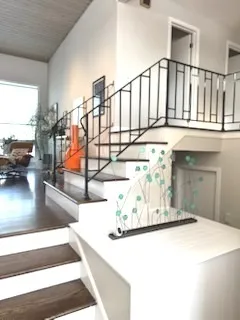 780