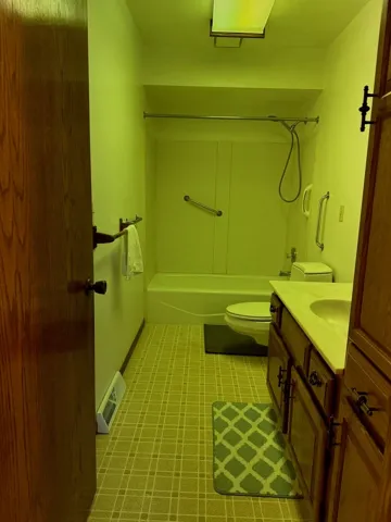 780