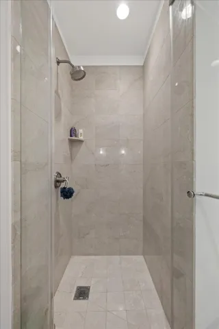 780