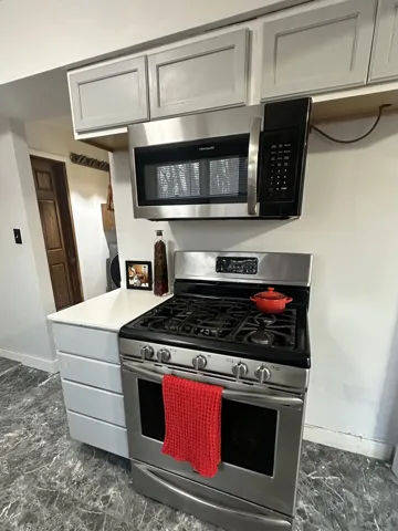 780