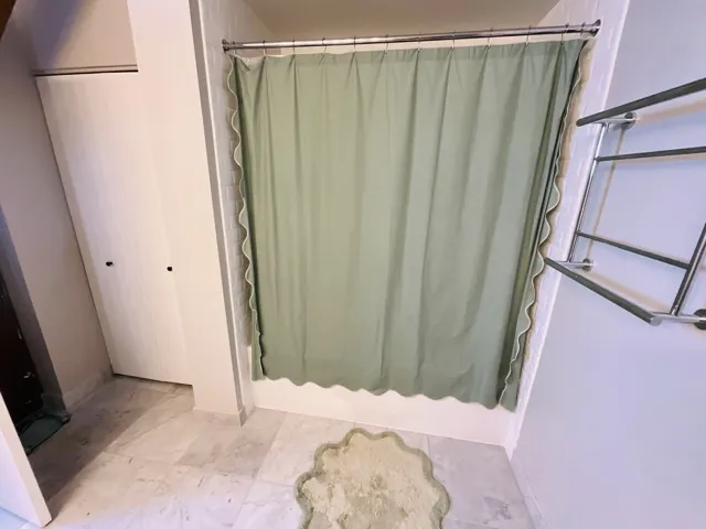 780