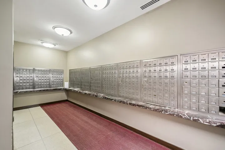 780