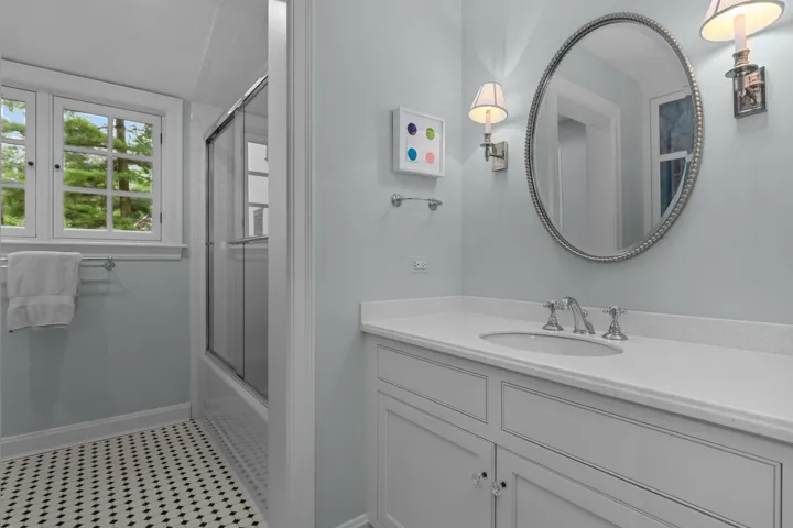 780