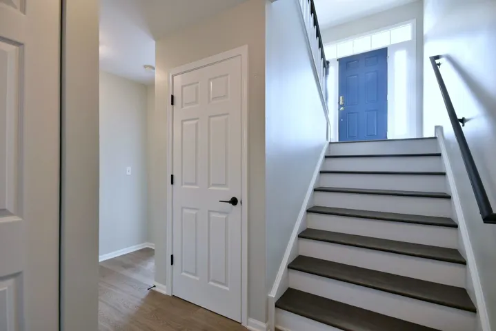 780