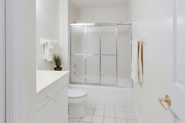 780