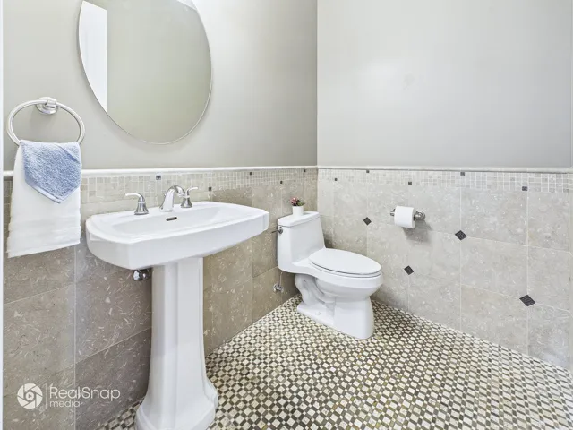 780