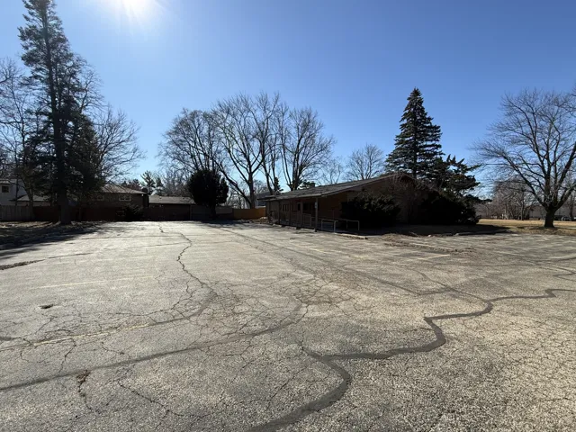 780