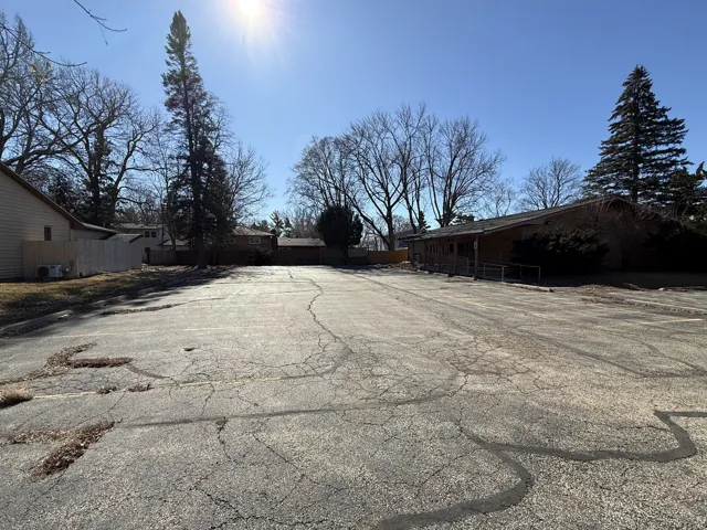 780
