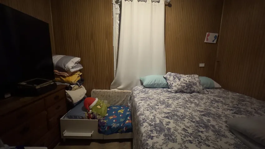 780