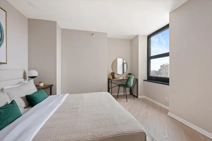 780