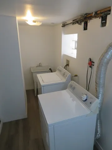 780