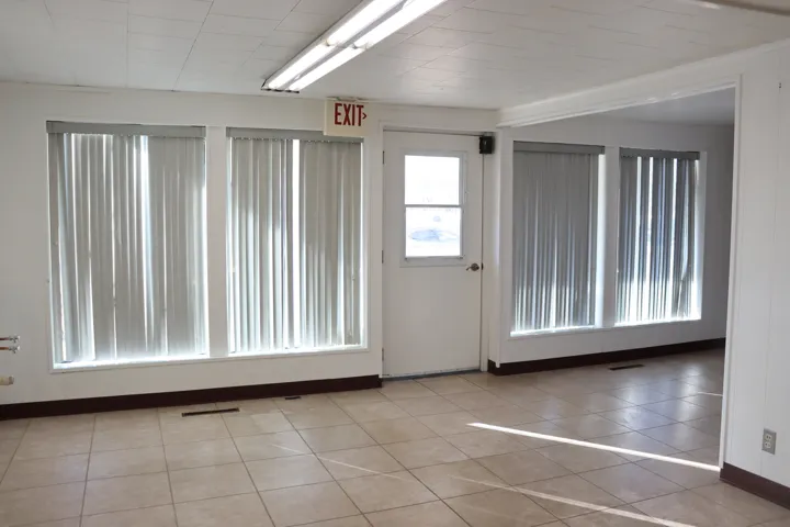 780