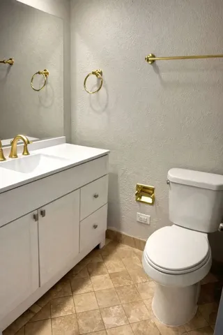 780