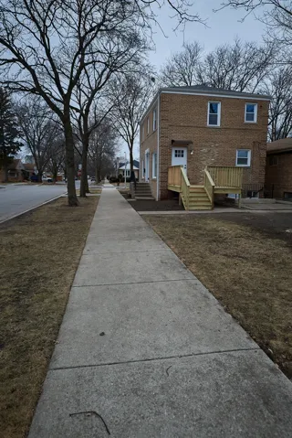 780