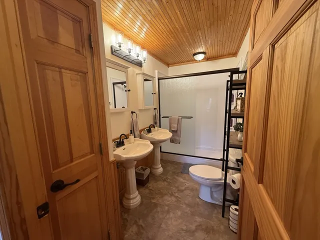 780