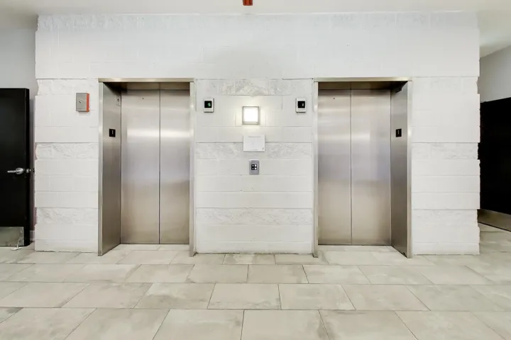 780