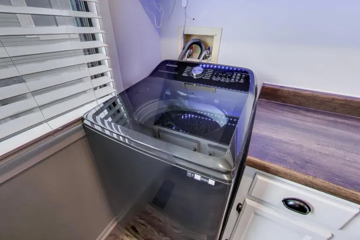 780