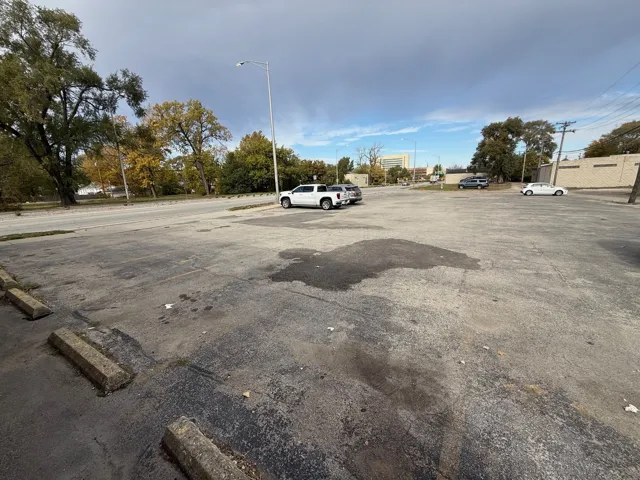 780