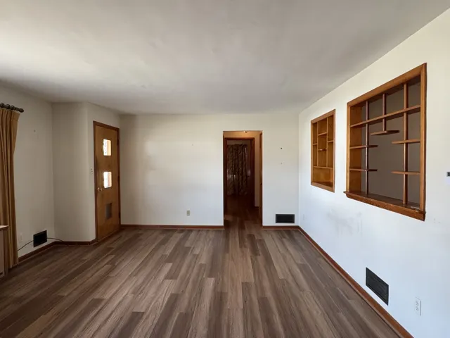 780