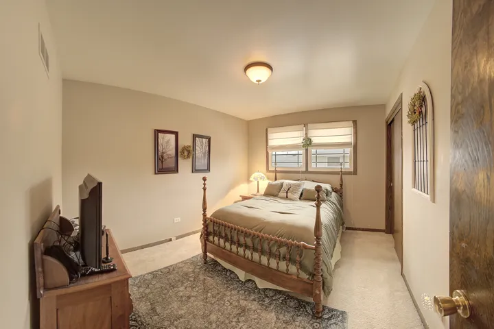 780