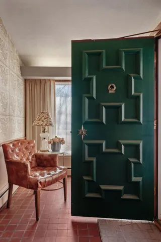 780