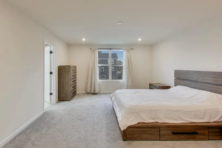 780