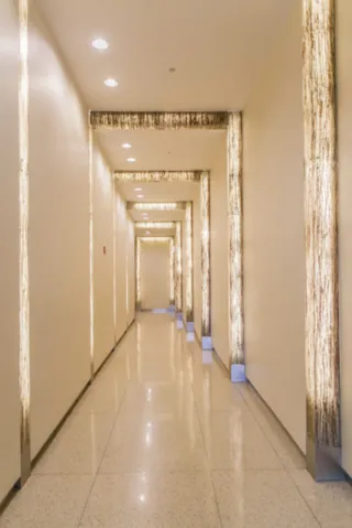780