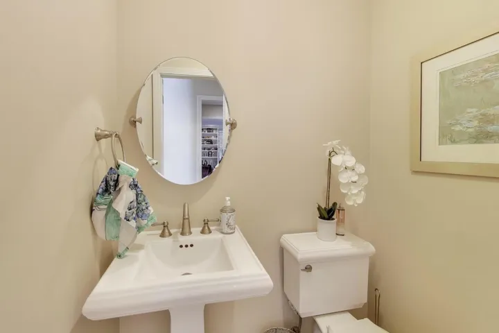 780