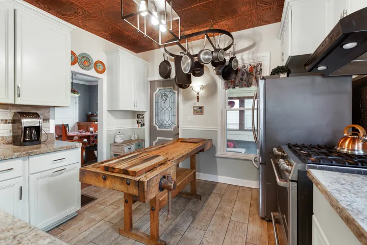 780