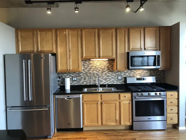 780