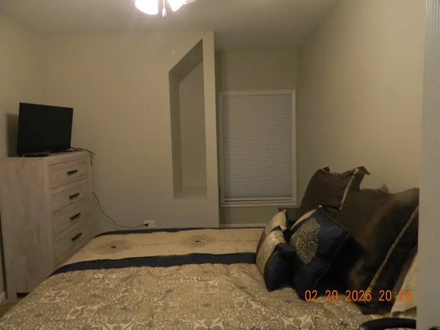 780