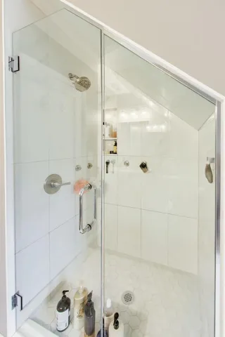 780