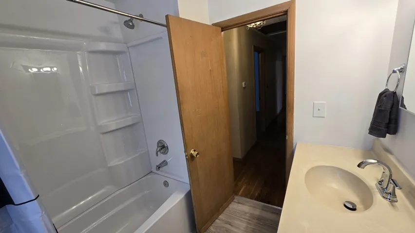 780