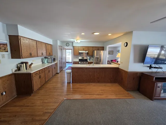 780