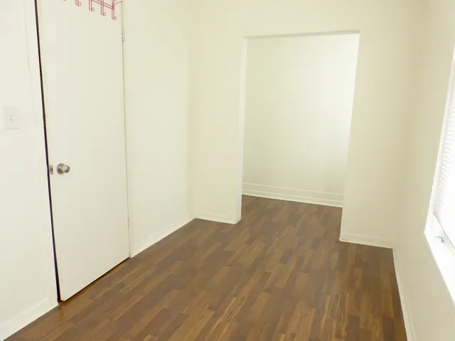780