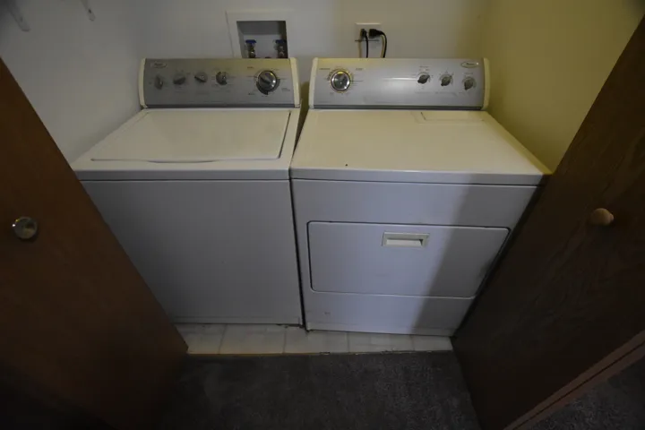780
