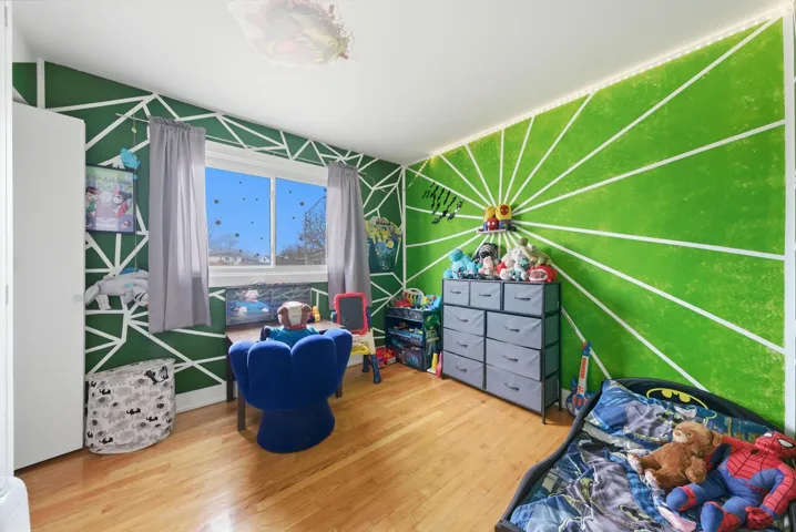 780