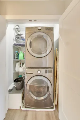 780