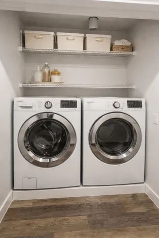 780