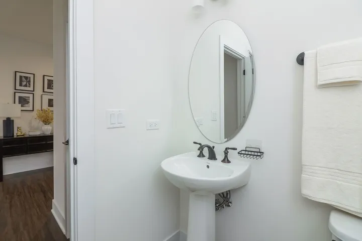780