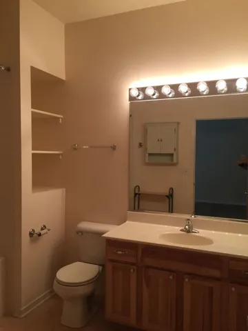 780