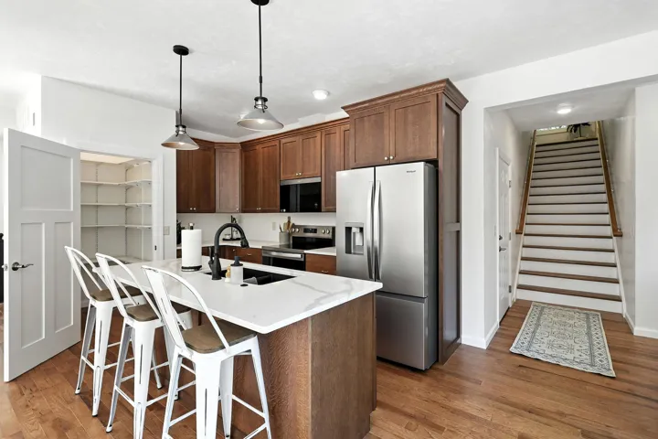 780