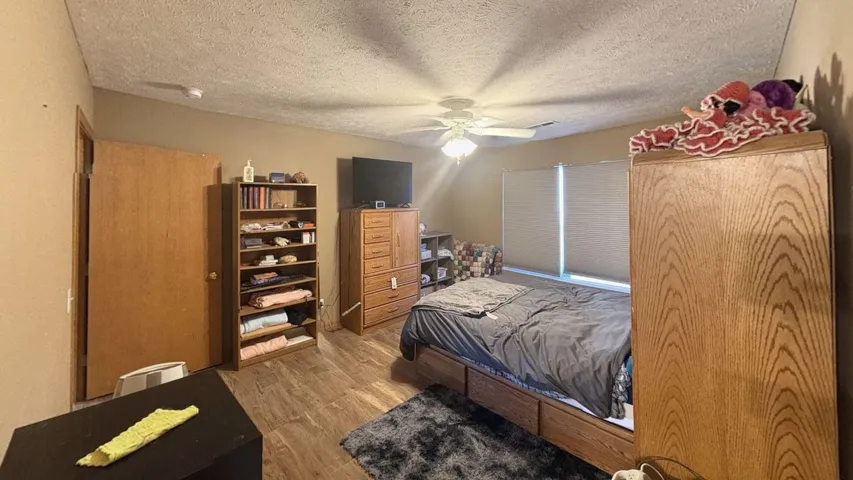 780