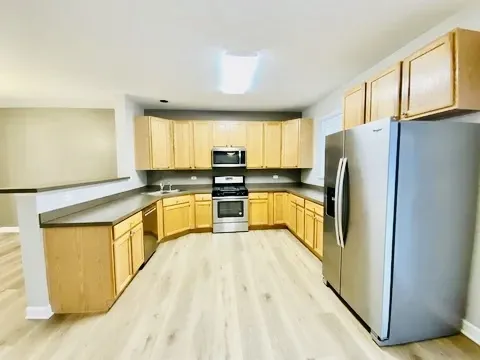780
