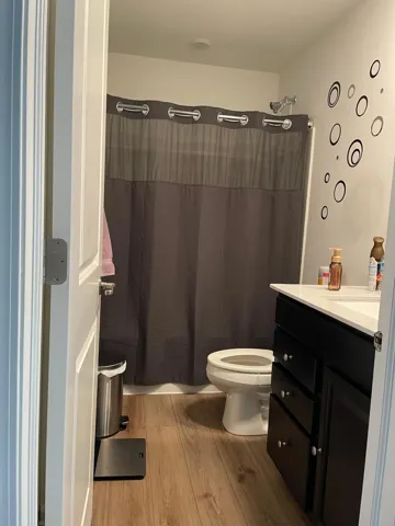 780