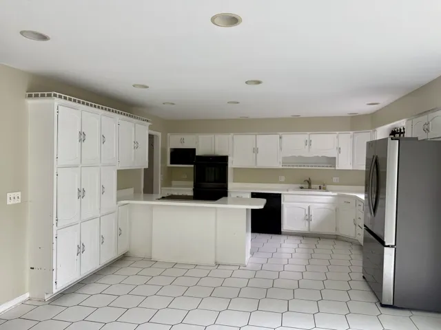 780