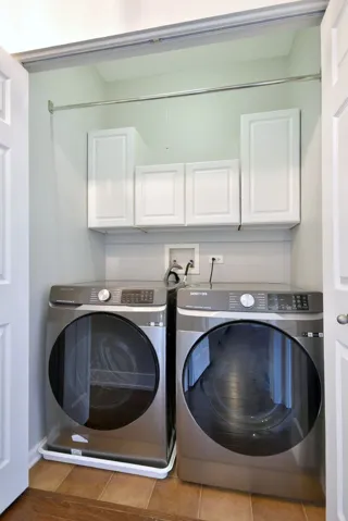 780